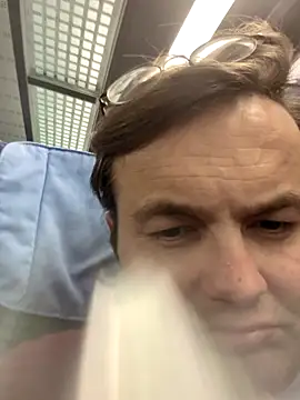 makau1 online show from April 28, 8:36 pm