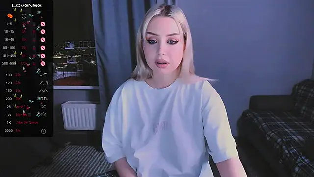 MonaLauu online show from January 16, 5:44 am