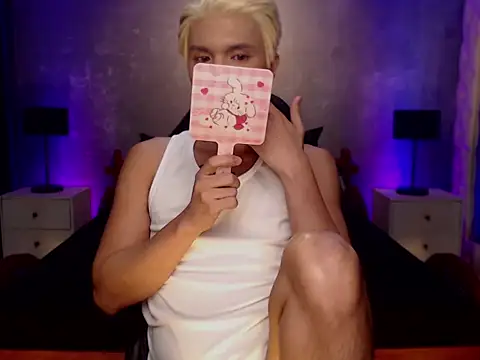 xjakolitox online show from May 28, 3:09 pm