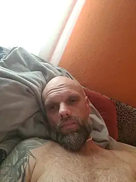 Ladyshaker82 online show from November 26, 12:28 pm