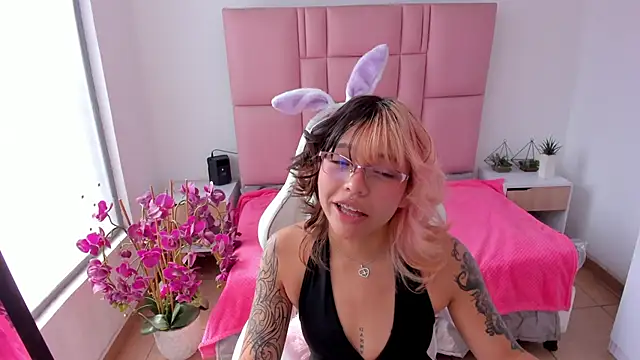 katalina garcia online show from February 28, 7:48 pm