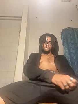 Snapshot of Big_papirocky chatting on October 25, 1:57 am Big papirocky online show from October 25, 1:57 am