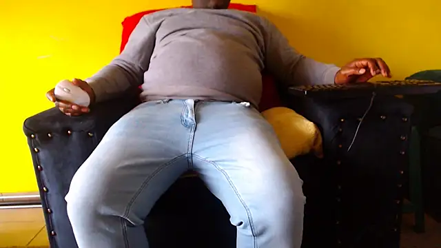 zuluboyxx online show from February 15, 6:21 am