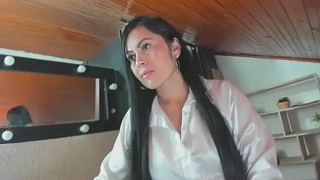 Tania mature online show from January 28, 7:10 pm