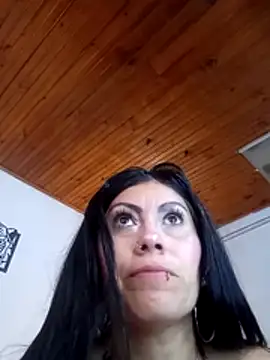 Tania mature online show from March 18, 5:49 pm