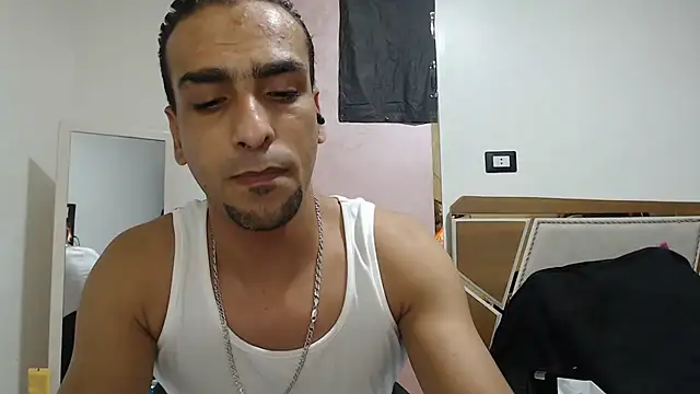 highguy online show from August 1, 3:06 am