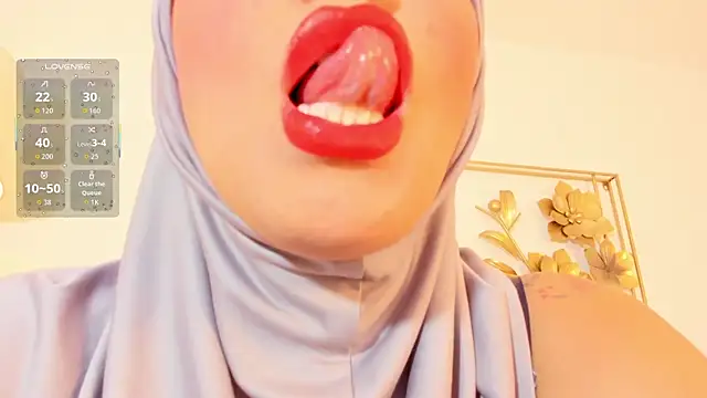 Snapshot of hanajameela chatting on February 24, 11:52 am hanajameela online show from February 24, 11:52 am