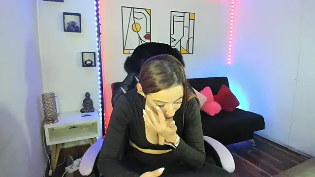 Snapshot of kay_marie chatting on February 26, 11:48 pm kay marie online show from February 26, 11:48 pm