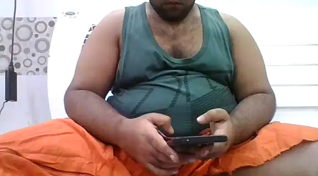 chubby exhibitionist online show from January 25, 7:18 pm