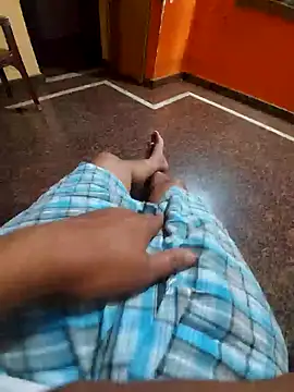 Snapshot of Stripkomal chatting on January 25, 4:46 pm Stripkomal online show from January 25, 4:46 pm