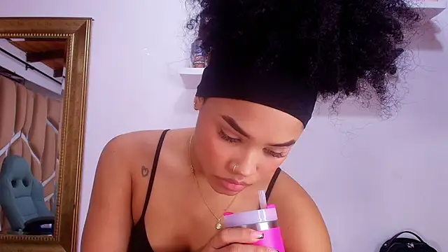 naia blessed online show from October 6, 7:22 pm