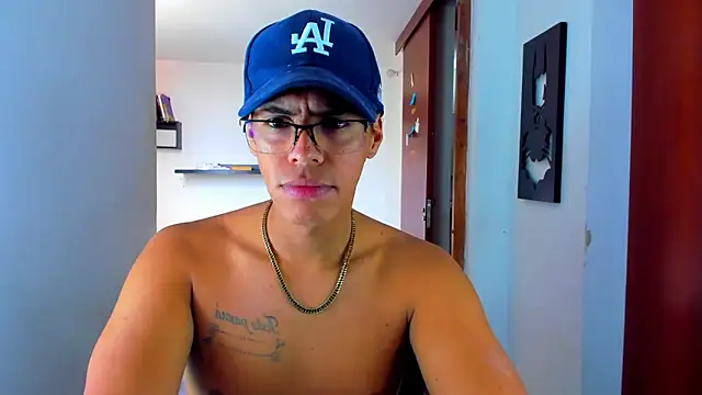  John Boy  online show from March 1, 4:11 pm