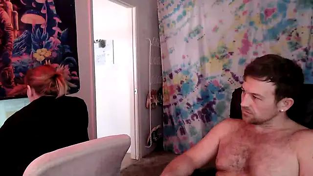 Snapshot of coryandthepeach chatting on December 9, 4:05 pm coryandthepeach online show from December 9, 4:05 pm