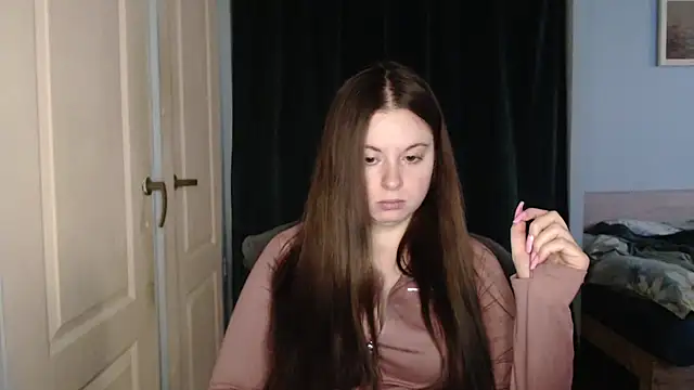 ryhhnnagold99 online show from May 3, 2:12 pm