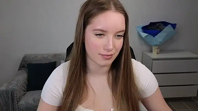 EvaMaddison online show from December 26, 5:37 am