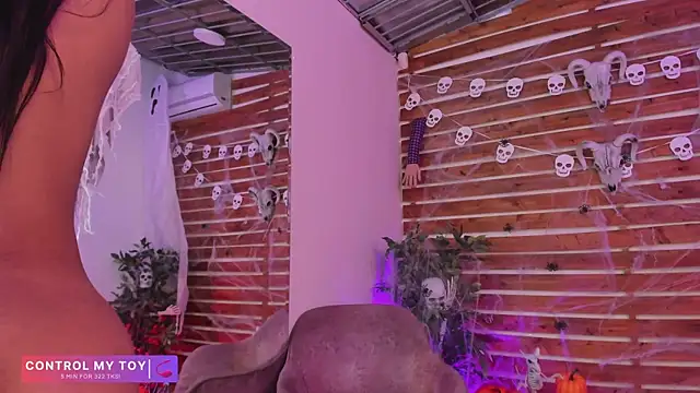  MeganRain online show from October 29, 6:59 am