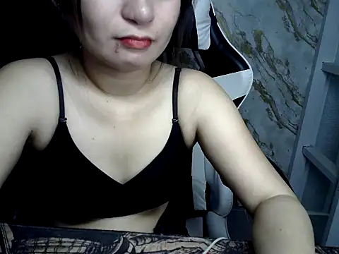 Mia 2022 online show from March 22, 3:04 pm