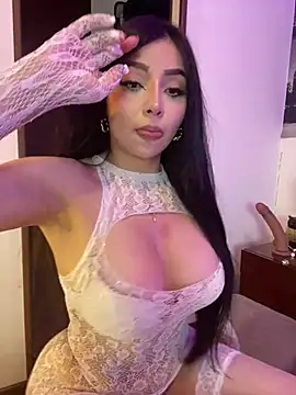 Snapshot of KateLatorre chatting on February 21, 10:37 pm KateLatorre online show from February 21, 10:37 pm