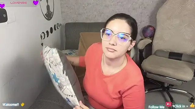 blue  moon  online show from March 11, 3:26 am