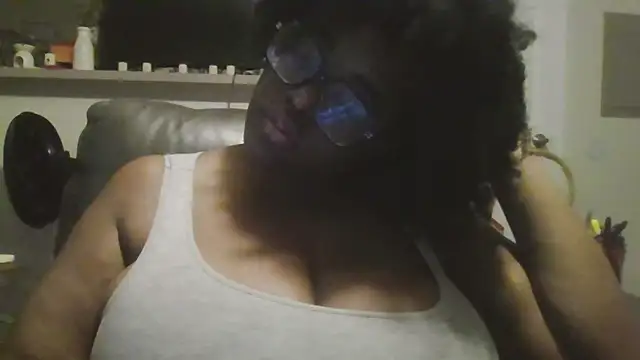 MissCC99 online show from October 6, 12:52 am