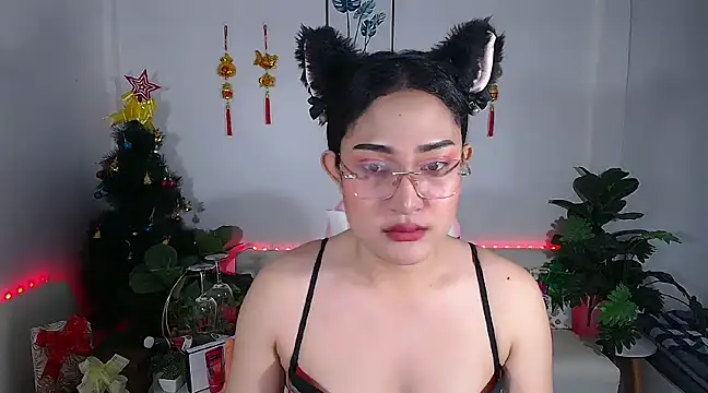 Snapshot of plysaithailand chatting on January 15, 6:33 am plysaithailand online show from January 15, 6:33 am