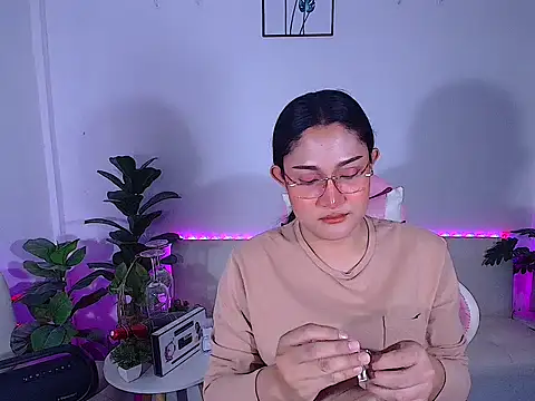 Snapshot of plysaithailand chatting on October 21, 9:10 am plysaithailand online show from October 21, 9:10 am