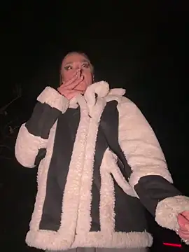 PennyPrincess online show from January 4, 11:27 pm