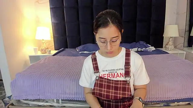 Snapshot of Abby_Sweet1_ chatting on March 16, 11:58 am Abby Sweet1 online show from March 16, 11:58 am