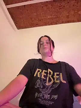 indierotic online show from January 20, 2:43 am