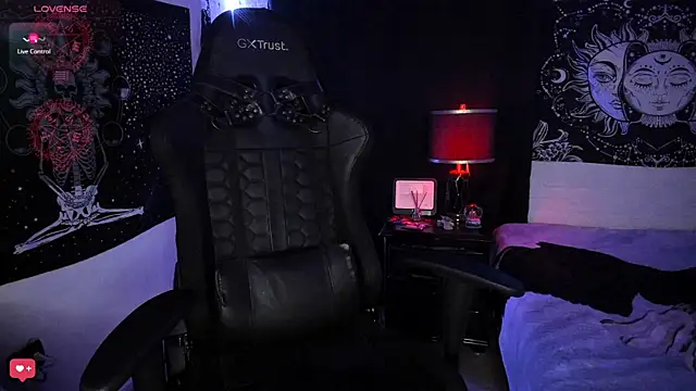 josh  ackerman online show from March 21, 11:34 pm