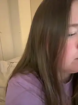 Snapshot of remirann_ chatting on January 7, 6:03 pm remirann  online show from January 7, 6:03 pm