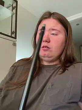 Snapshot of remirann_ chatting on March 6, 1:57 pm remirann  online show from March 6, 1:57 pm