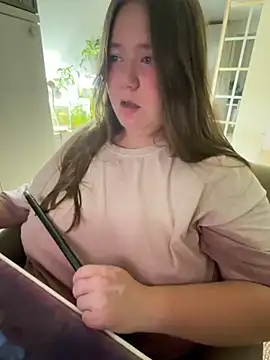 Snapshot of remirann_ chatting on October 19, 4:51 pm remirann  online show from October 19, 4:51 pm