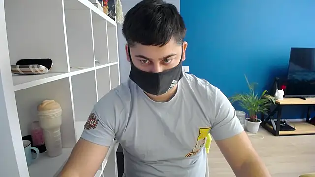 Tomguys online show from March 1, 8:56 am