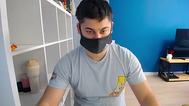 Tomguys online show from March 5, 8:10 am