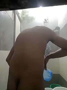 Snapshot of Boy_Harry chatting on December 3, 3:47 am Boy Harry online show from December 3, 3:47 am