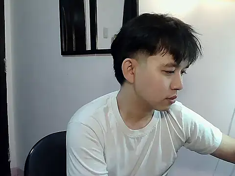 alfonsoasiancutie online show from December 16, 12:10 pm