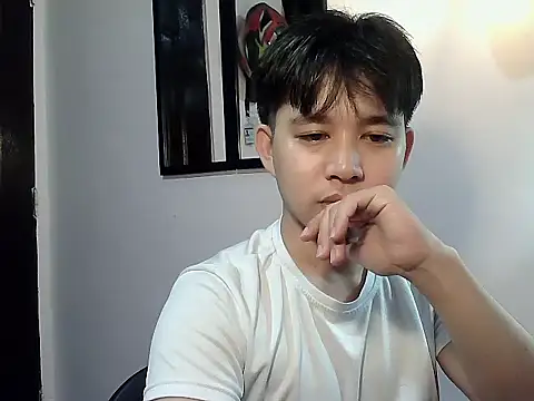 alfonsoasiancutie online show from December 21, 7:26 am