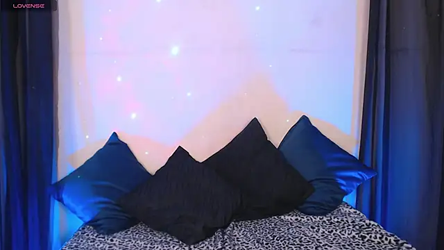 Agatha Tenebris online show from December 30, 5:23 pm