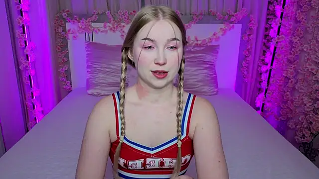 LilyStarlight online show from July 16, 3:34 am