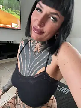 Snapshot of InkedBiitch chatting on March 11, 3:56 pm InkedBiitch online show from March 11, 3:56 pm
