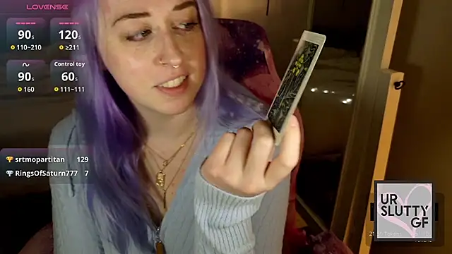 ursluttygf online show from March 8, 5:28 pm