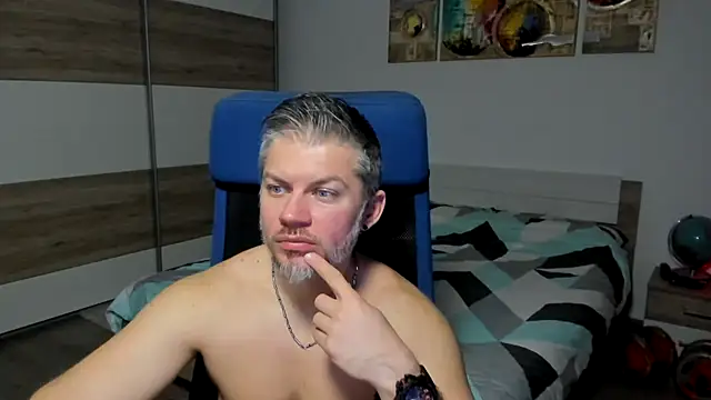 RobbyShawz online show from January 13, 10:58 am