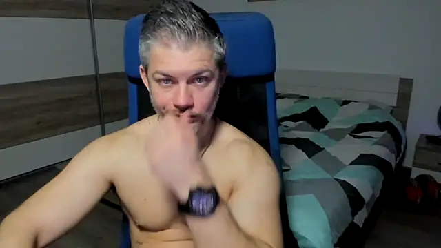 RobbyShawz online show from January 18, 5:52 am