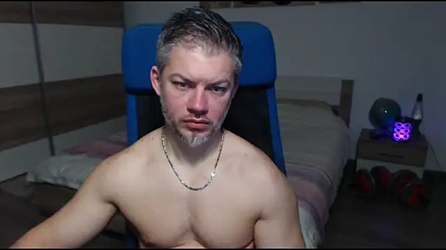 RobbyShawz online show from March 7, 6:02 am