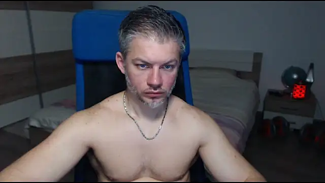 RobbyShawz online show from March 22, 8:18 am