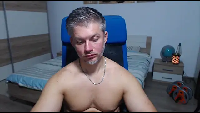 RobbyShawz online show from September 16, 8:48 am