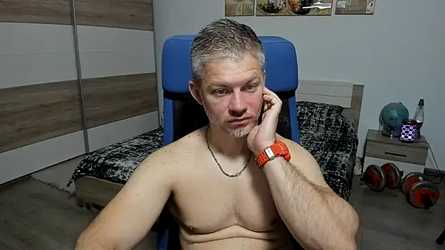 RobbyShawz online show from June 19, 4:06 am