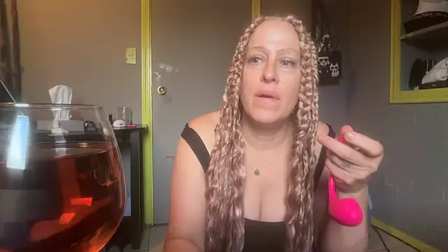 Soaponarope007 online show from May 22, 2:22 pm