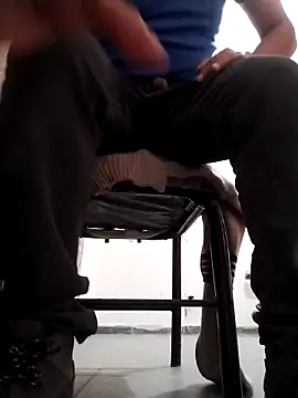 Snapshot of AntonioPed chatting on November 8, 8:51 pm AntonioPed online show from November 8, 8:51 pm